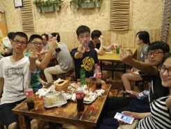 新州镇烧烤加盟,学烧烤技术,开烧烤店多少钱疯狂烤翅加盟